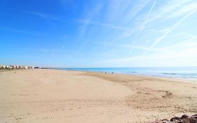 Global Properties, Apartamento De 4 Habitaciones A 100 M De La Playa